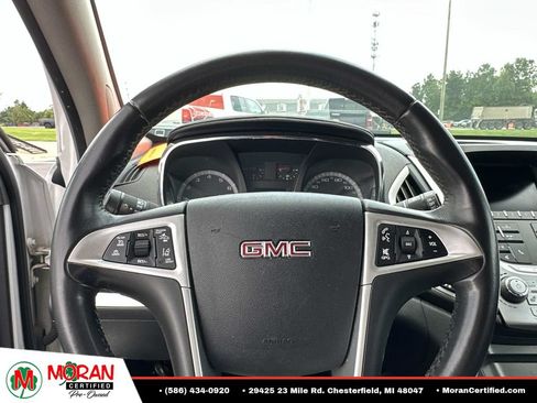 Used 2015 GMC Terrain SLE w/ Safety Package AWD/4WD image 22