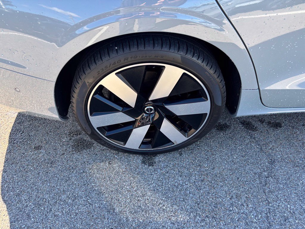 Used 2024 Volvo S60 T8 Plus w/ Climate Package AWD/4WD image 33