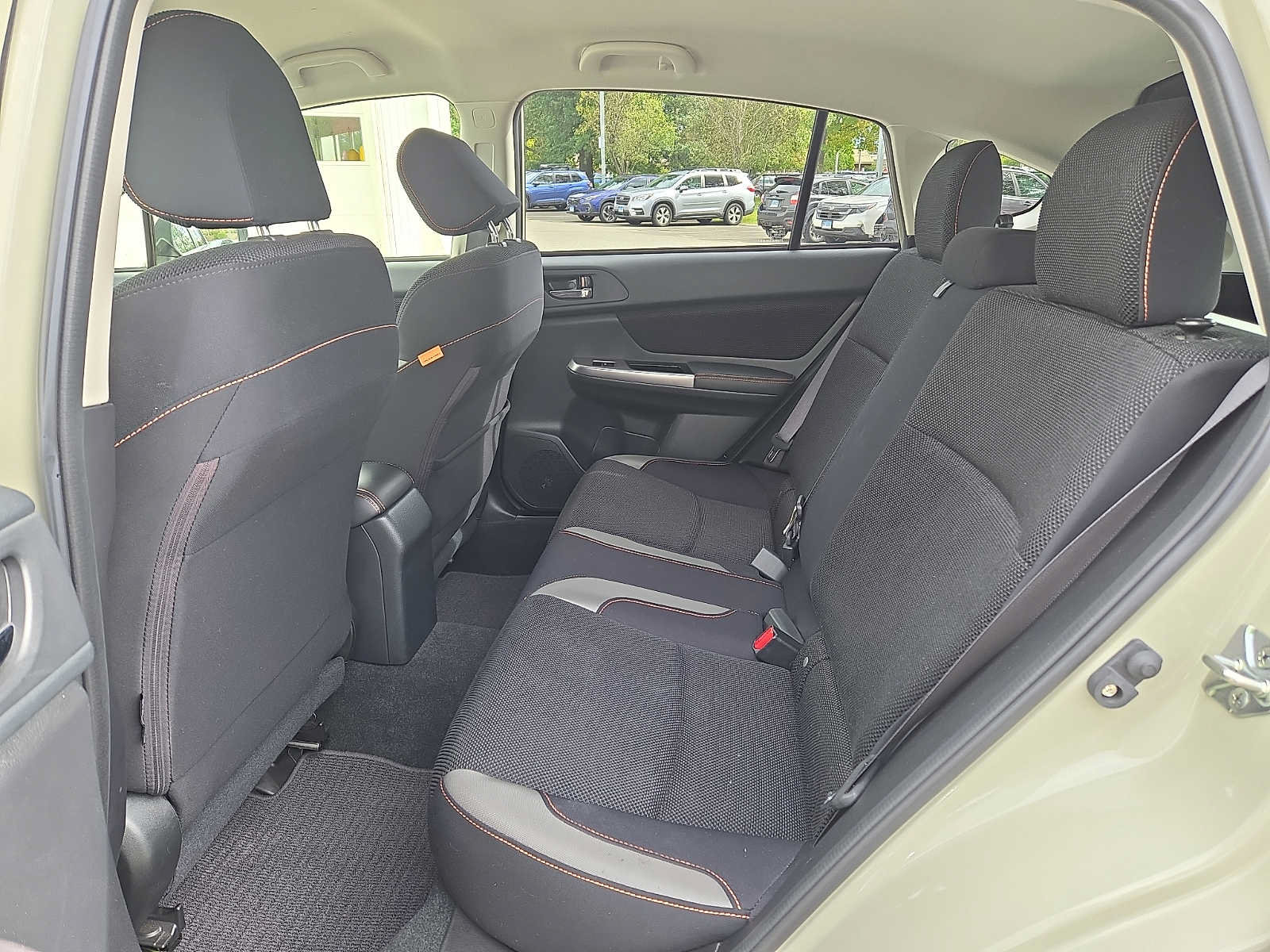 Used 2016 Subaru Crosstrek 2.0i Premium AWD/4WD image 10