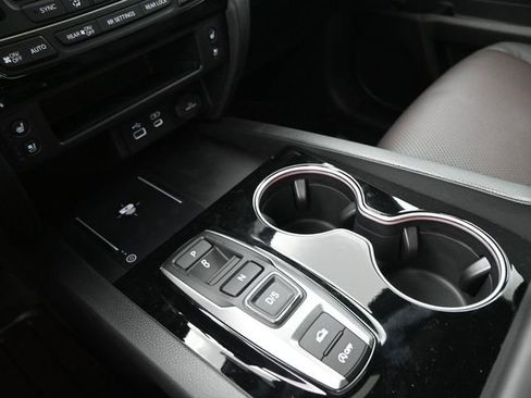 New 2026 Honda Ridgeline Black Edition image 9