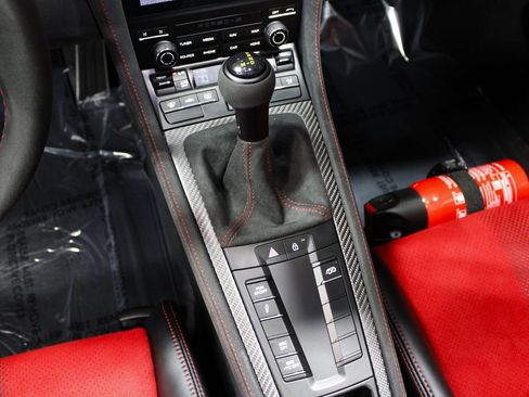 Certified 2025 Porsche 718 Boxster Spyder RS image 32