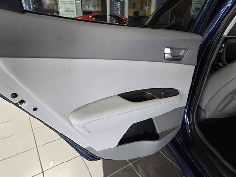Used 2018 Kia Optima EX image 15