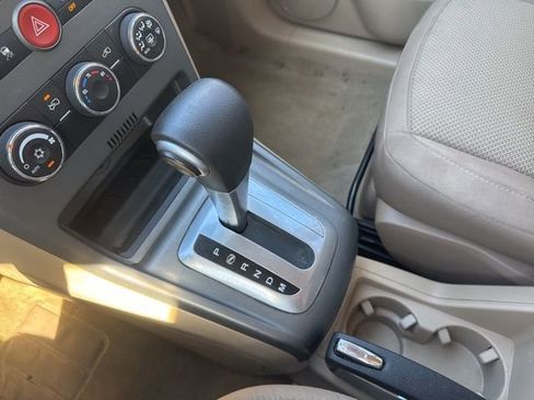 Used 2008 Saturn Vue XR image 18