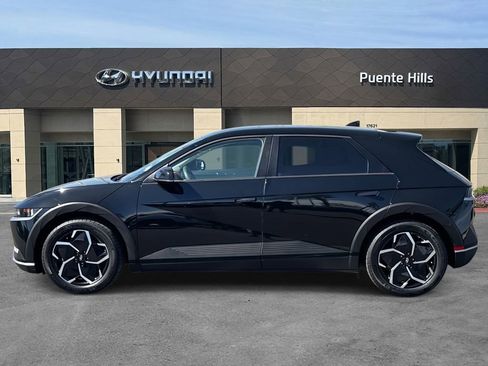 Certified 2024 Hyundai Ioniq 5 SEL image 3