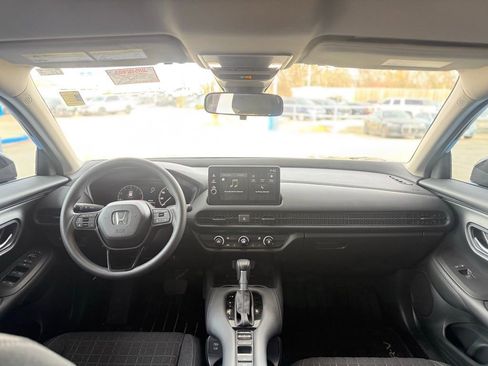 Certified 2026 Honda HR-V LX image 14