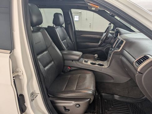 Used 2014 Jeep Grand Cherokee Summit AWD/4WD image 19