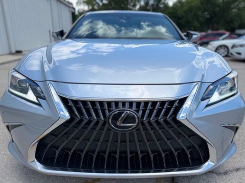 Used 2023 Lexus ES 350 w/ Premium Package FWD image 8