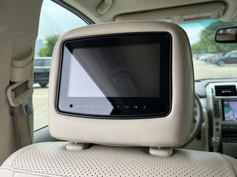 Used 2013 Lexus GX 460 w/ Comfort Plus Pkg AWD/4WD image 26