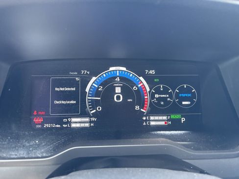 Used 2025 Toyota Tundra Limited w/ TRD Off-Road Package image 10