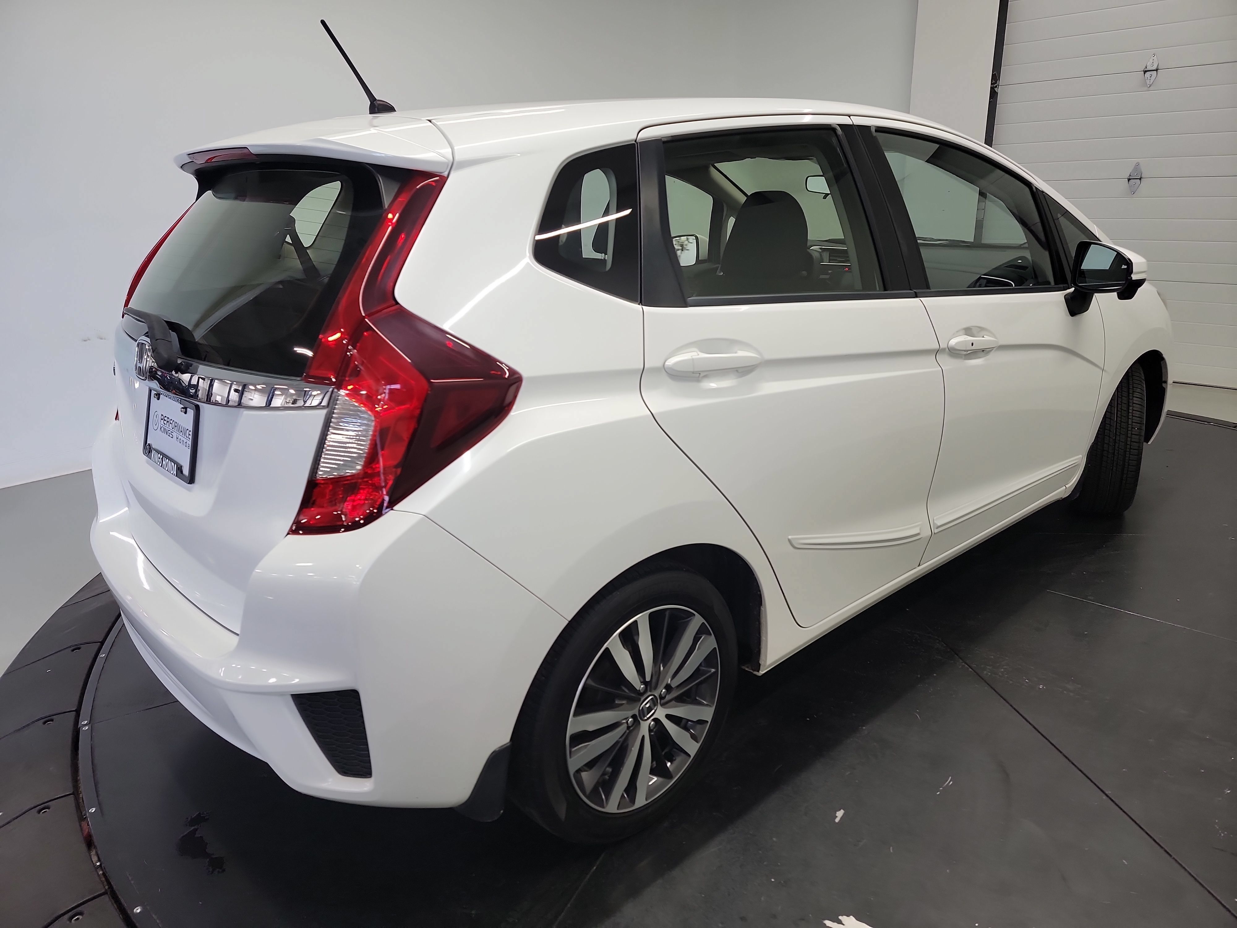 Used 2016 Honda Fit EX image 9