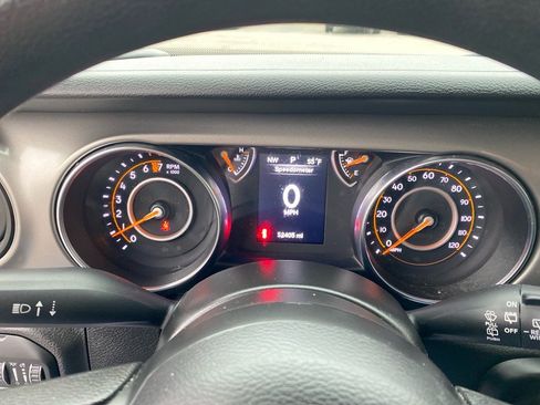 Used 2021 Jeep Wrangler Unlimited Sport image 18