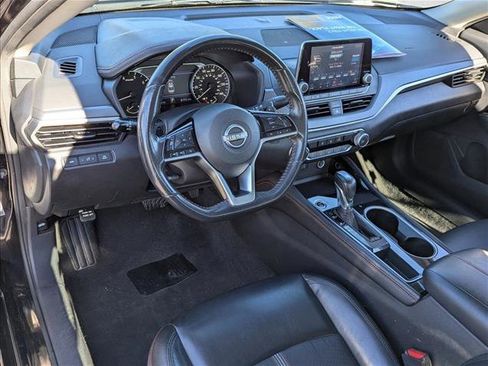 Used 2023 Nissan Altima 2.5 SR image 10