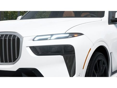New 2026 BMW X7 xDrive40i w/ M Sport Package image 6