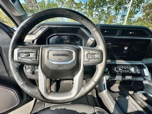 Certified 2024 GMC Sierra 2500 Denali w/ Denali Reserve Package image 11