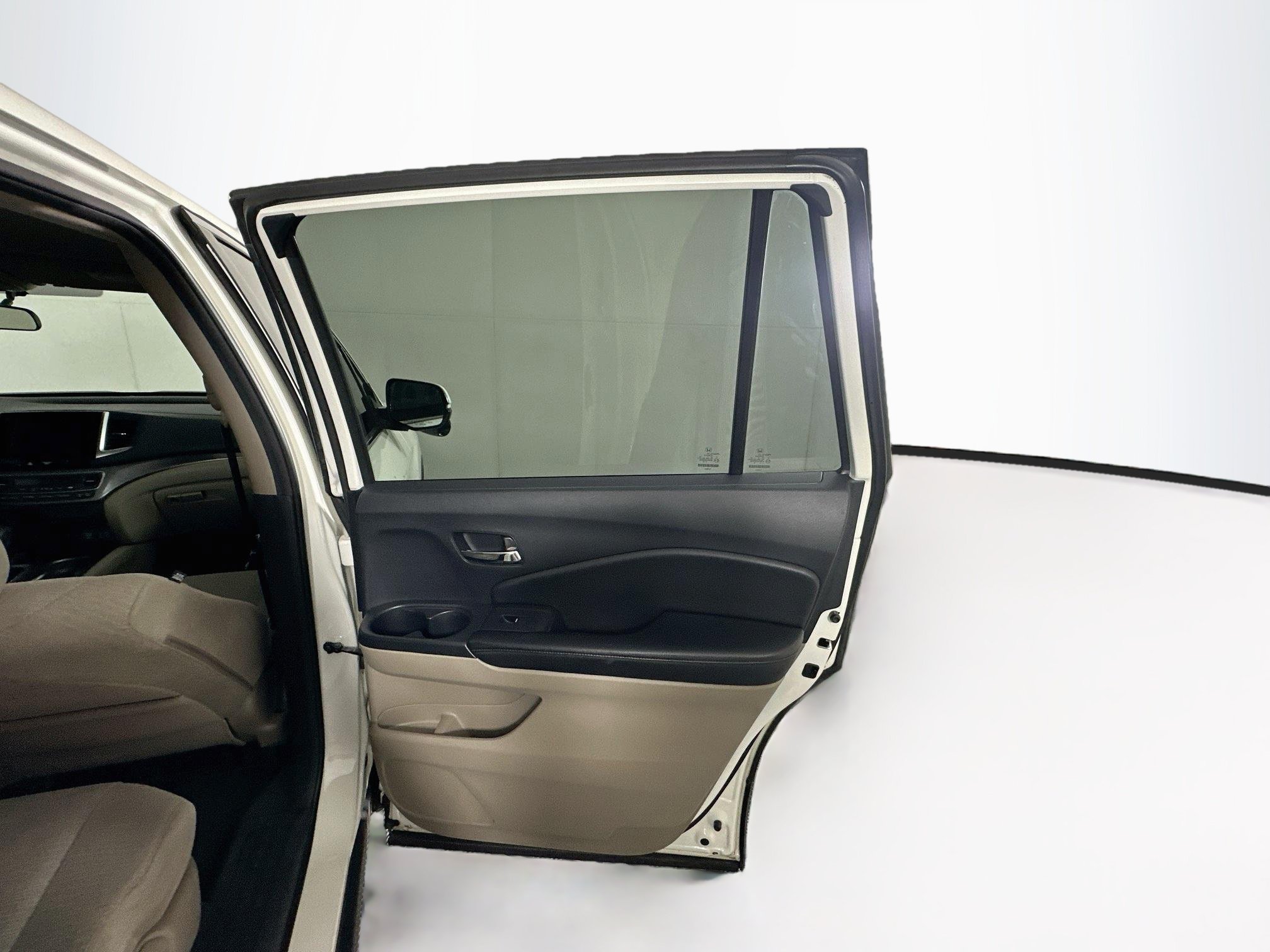 Used 2016 Honda Pilot EX image 30