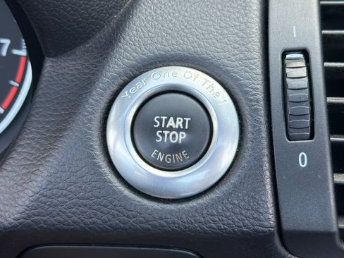 Used 2008 BMW 135i Convertible image 27