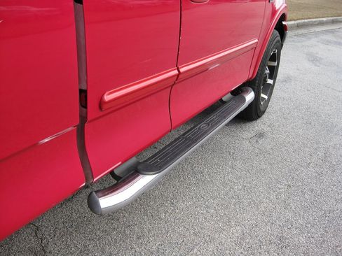 Used 2003 Ford F150 XLT image 10