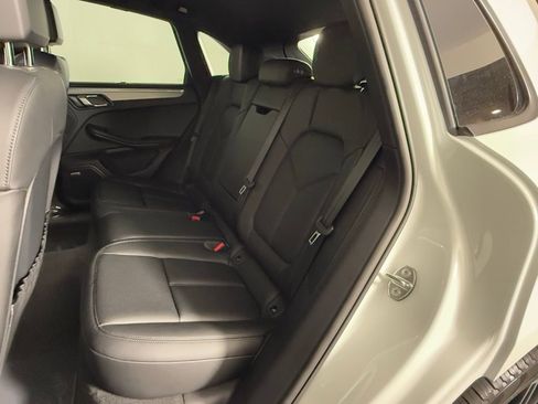 New 2026 Porsche Macan image 24