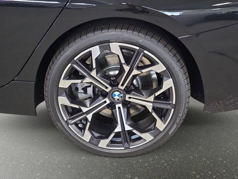 Used 2026 BMW 330i Sedan w/ Convenience Package RWD image 24