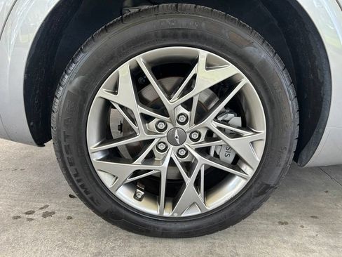 Used 2025 Genesis GV70 2.5T AWD/4WD image 20