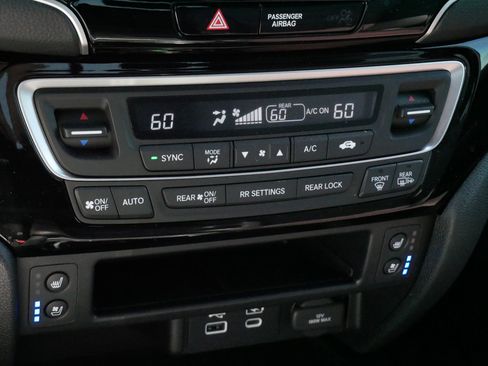 Certified 2026 Honda Ridgeline Black Edition image 23