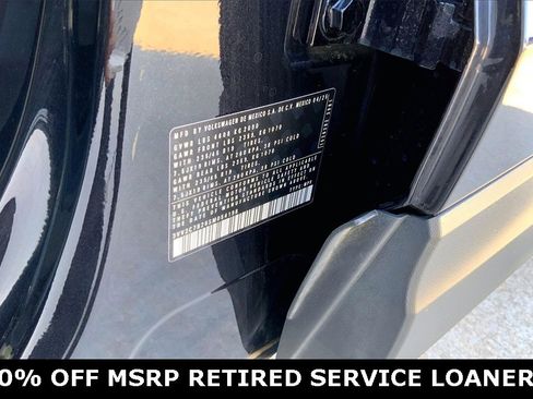 Certified 2025 Volkswagen Taos SE image 34