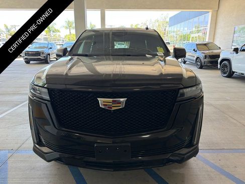 Used 2023 Cadillac Escalade Sport AWD/4WD image 1