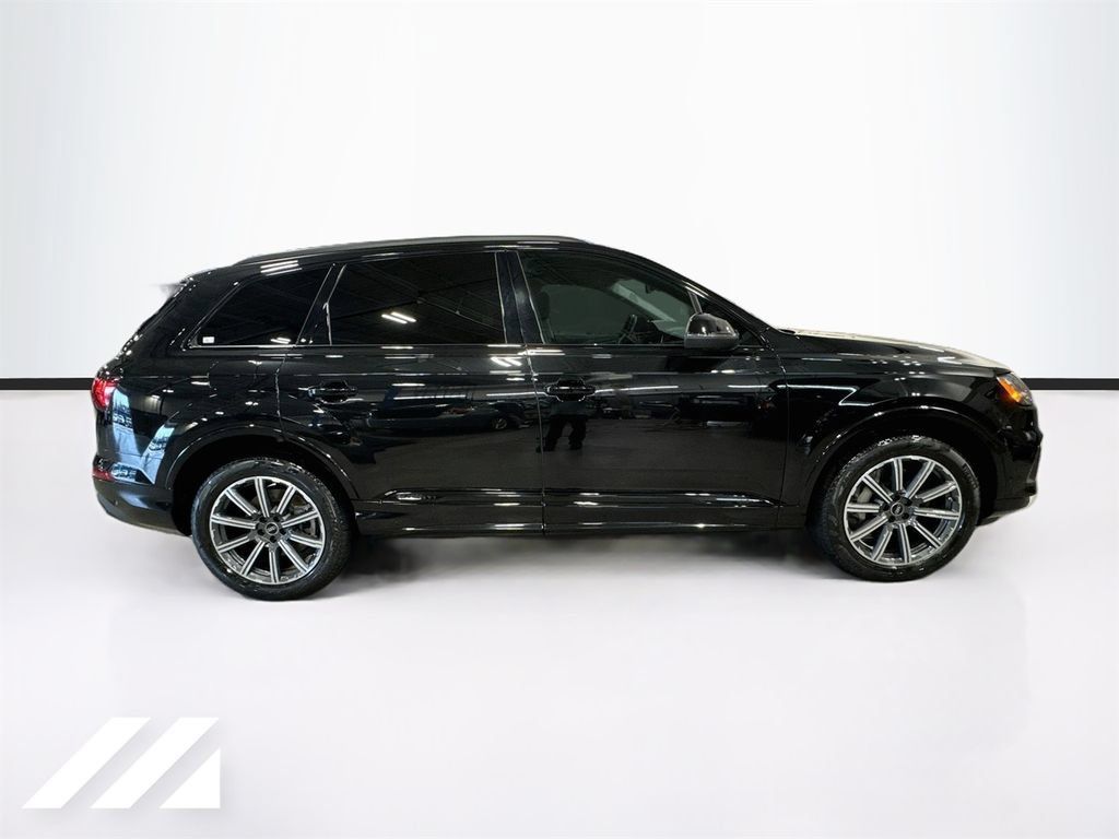 Used 2023 Audi Q7 2.0T Premium Plus AWD/4WD image 4
