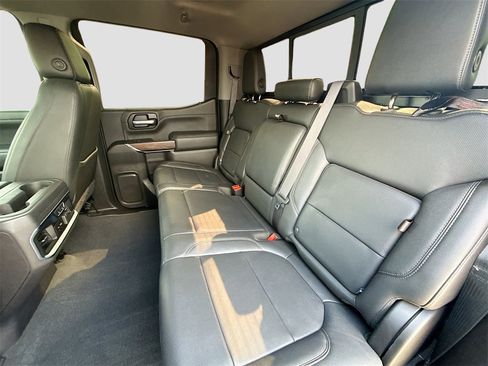 Used 2021 GMC Sierra 1500 SLT image 23
