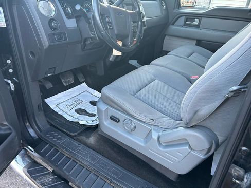 Used 2013 Ford F150 XLT w/ Luxury Equipment Group image 10