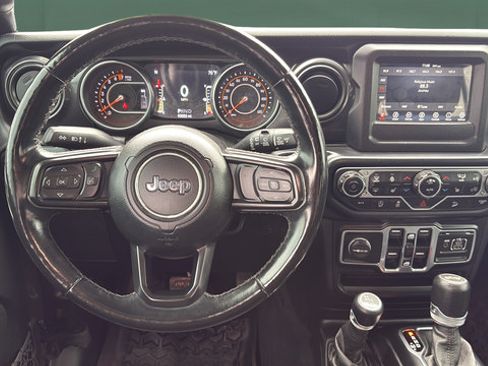 Used 2020 Jeep Wrangler Unlimited Sport AWD/4WD image 24