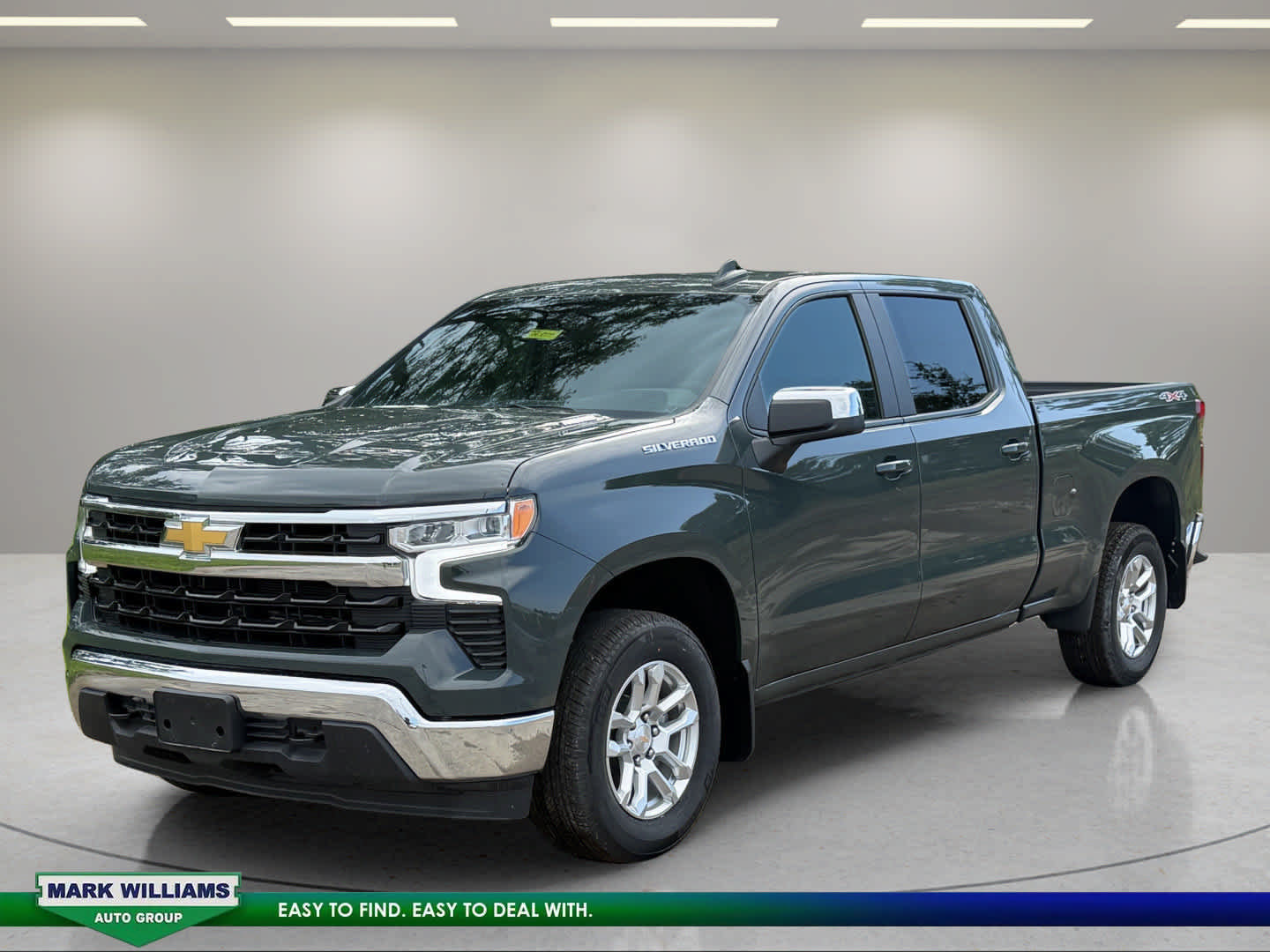 New 2026 Chevrolet Silverado 1500 LT w/ Leather Package AWD/4WD image 2