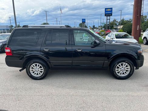 Used 2014 Ford Expedition Limited w/ Equipment Group 301A AWD/4WD image 6
