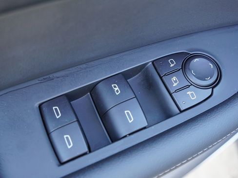 Certified 2025 Buick Enclave Preferred image 23