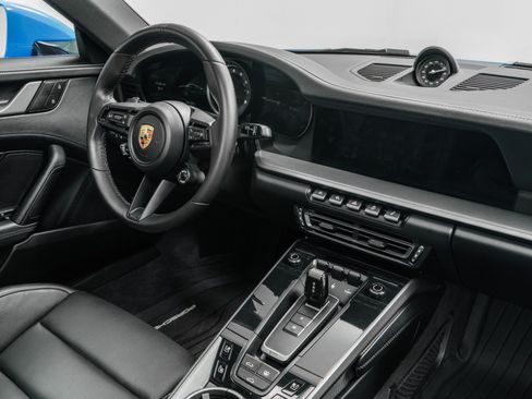Used 2023 Porsche 911 Carrera 4S AWD/4WD image 27