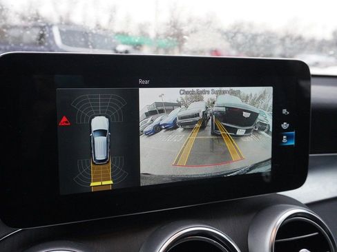 Used 2022 Mercedes-Benz GLC 300 4MATIC w/ Premium Package Lite image 43