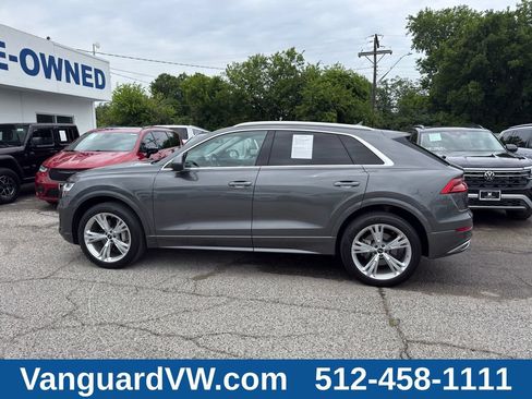 Used 2022 Audi Q8 Premium Plus AWD/4WD image 4