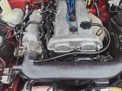 Used 1997 MAZDA MX-5 Miata M-Edition RWD image 14