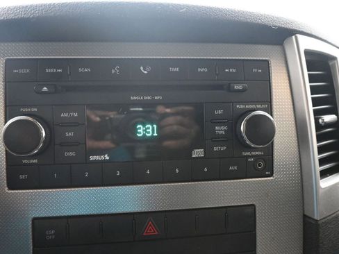 Used 2008 Jeep Grand Cherokee Laredo image 12