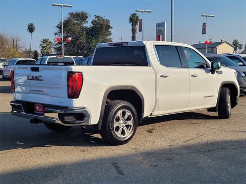 Used 2024 GMC Sierra 1500 SLT image 5