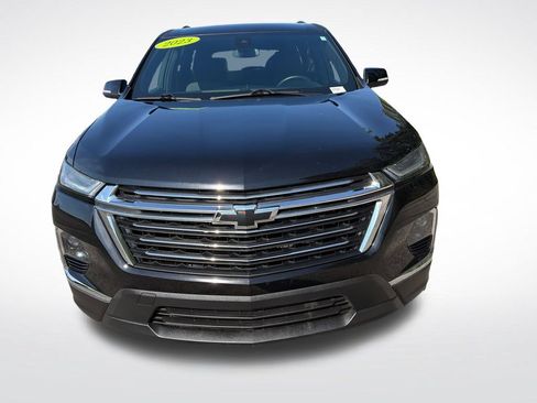 Used 2023 Chevrolet Traverse LT FWD image 9