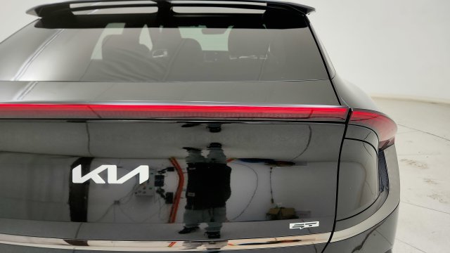 Used 2023 Kia EV6 GT AWD/4WD image 28