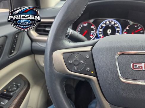Used 2020 GMC Acadia Denali w/ Trailering Package AWD/4WD image 15