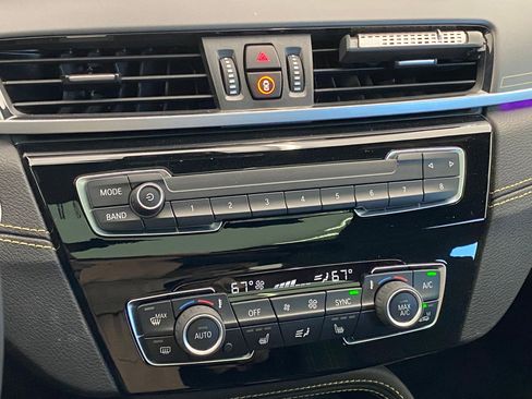 Certified 2023 BMW X2 xDrive28i w/ Edition Goldplay image 28