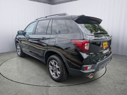 Certified 2023 Honda Passport TrailSport image 4