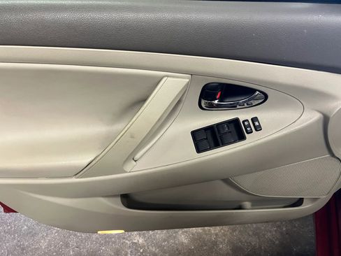 Used 2009 Toyota Camry Hybrid image 9