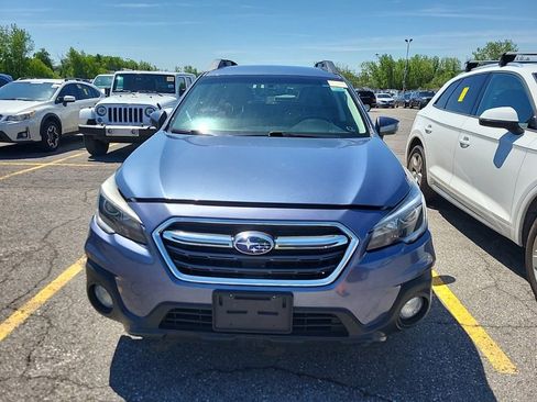Used 2018 Subaru Outback 2.5i Premium AWD/4WD image 6