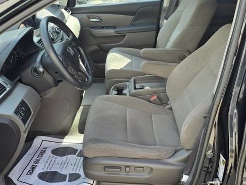Used 2016 Honda Odyssey SE image 15