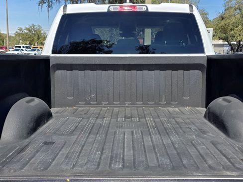 Used 2021 RAM 1500 Big Horn image 9