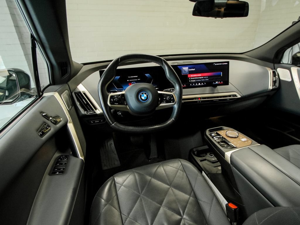 Used 2024 BMW iX M60 w/ Luxury Package AWD/4WD image 21